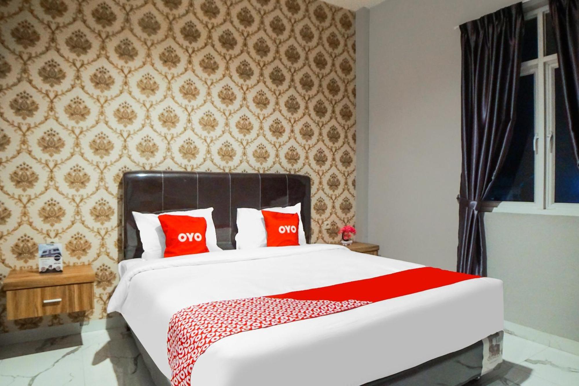 Super Oyo Capital O 92066 Papakoel Hotel & Cafe メダン エクステリア 写真